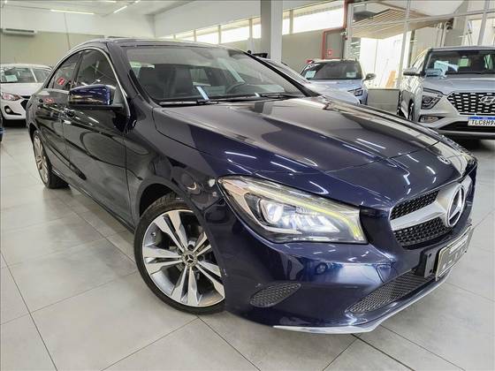 MERCEDES-BENZ CLA 200 1.6 CGI FLEX 7G-DCT